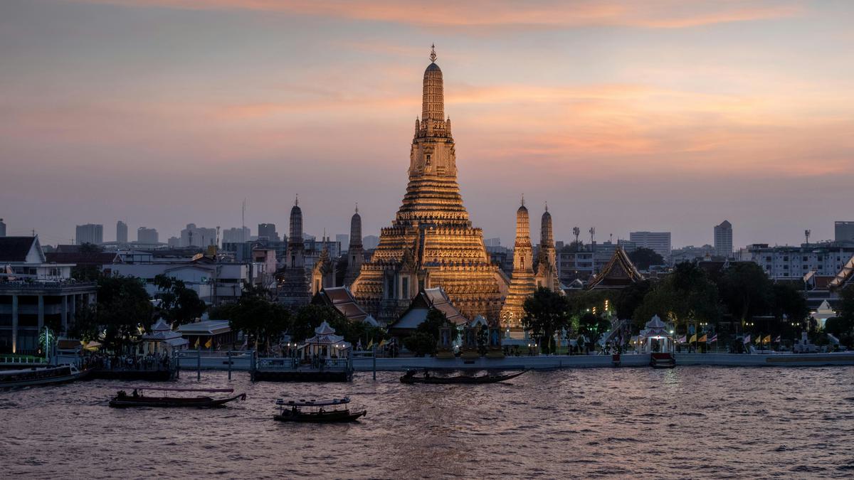 Scam Turis Mewabah: Bangkok Nomor Satu, Jakarta Disorot karena Penipuan Taksi