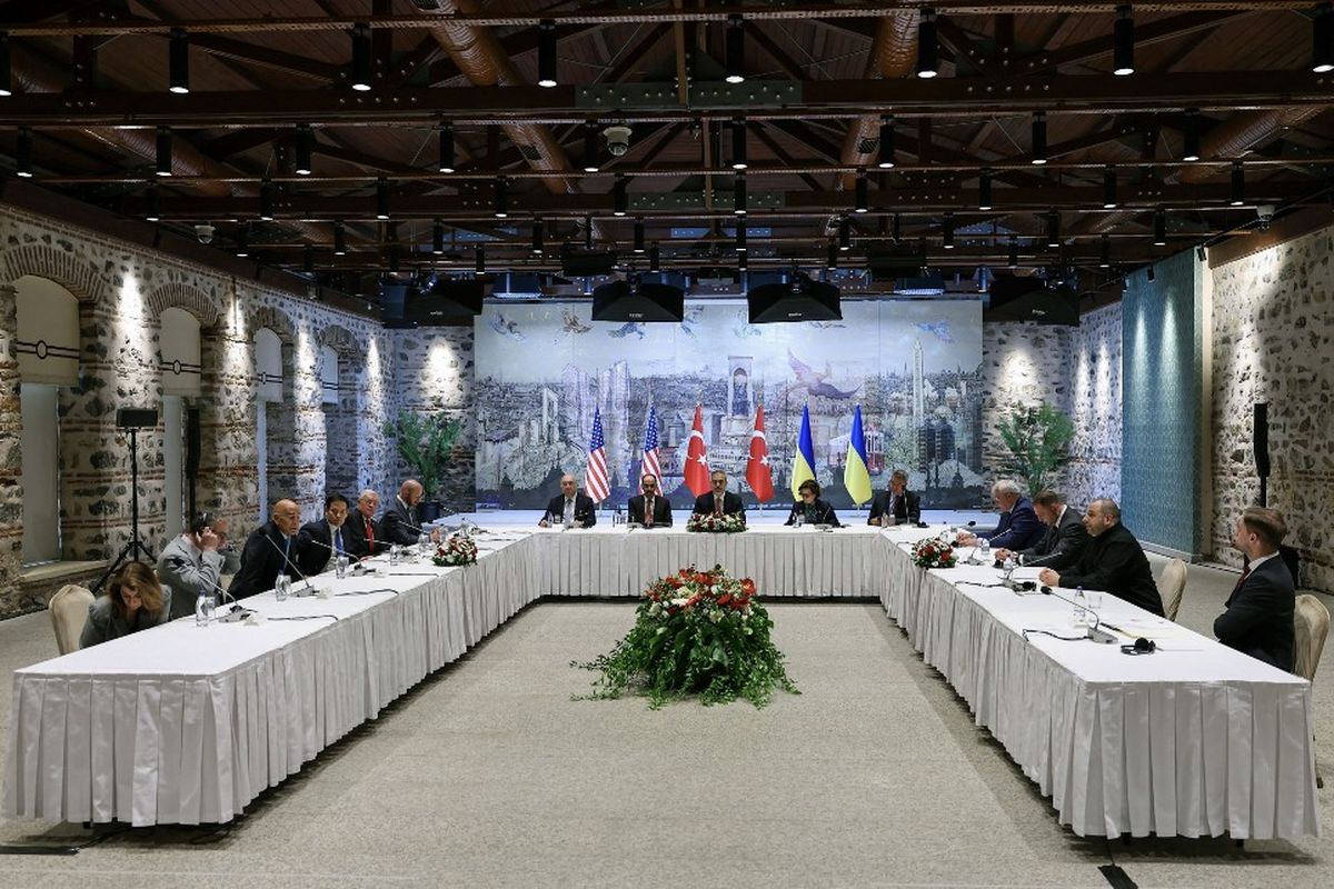 Delegasi Rusia dan Ukraina Bertemu di Turkiye, Zelensky Tolak Dialog Langsung dengan Putin